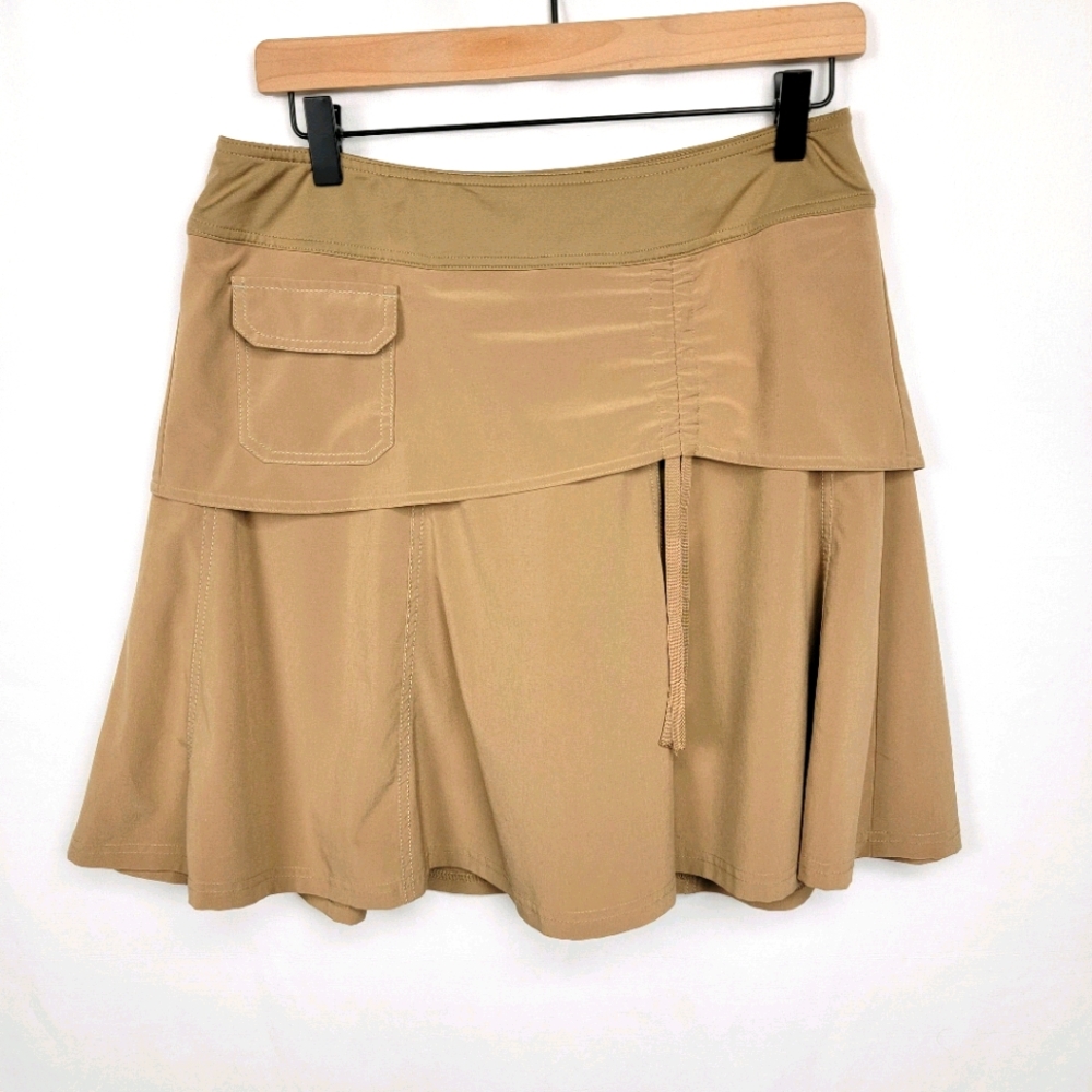 Athleta Khaki Tan Athletic Skort with Drawstring Pocket